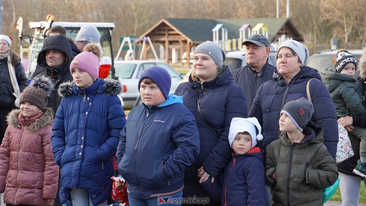 Jarmark Bożonarodzeniowy w Czerwinie [21.12.2024] - zdjęcie #77 - eOstroleka.pl