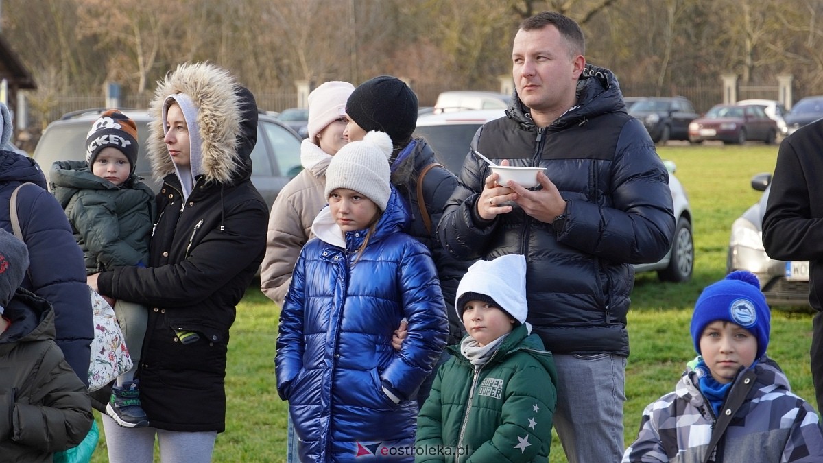 Jarmark Bożonarodzeniowy w Czerwinie [21.12.2024] - zdjęcie #76 - eOstroleka.pl