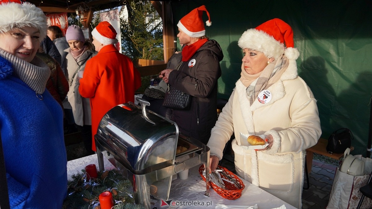 Jarmark Bożonarodzeniowy w Czerwinie [21.12.2024] - zdjęcie #67 - eOstroleka.pl