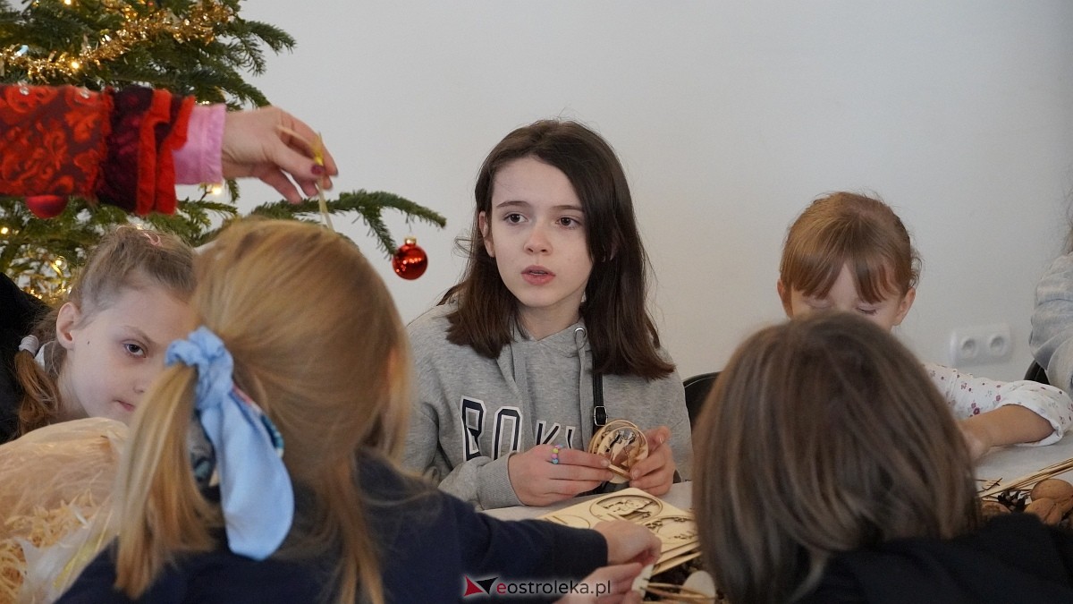 Jarmark Bożonarodzeniowy w Czerwinie [21.12.2024] - zdjęcie #23 - eOstroleka.pl