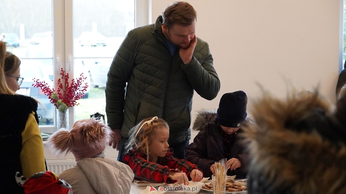 Jarmark Bożonarodzeniowy w Czerwinie [21.12.2024] - zdjęcie #3 - eOstroleka.pl