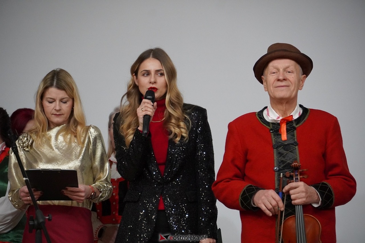 Spotkanie opłatkowe dla mieszkańców gminy Lelis [22.12.2024] - zdjęcie #71 - eOstroleka.pl