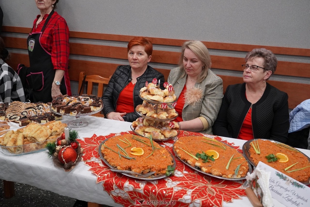 Spotkanie opłatkowe dla mieszkańców gminy Lelis [22.12.2024] - zdjęcie #62 - eOstroleka.pl