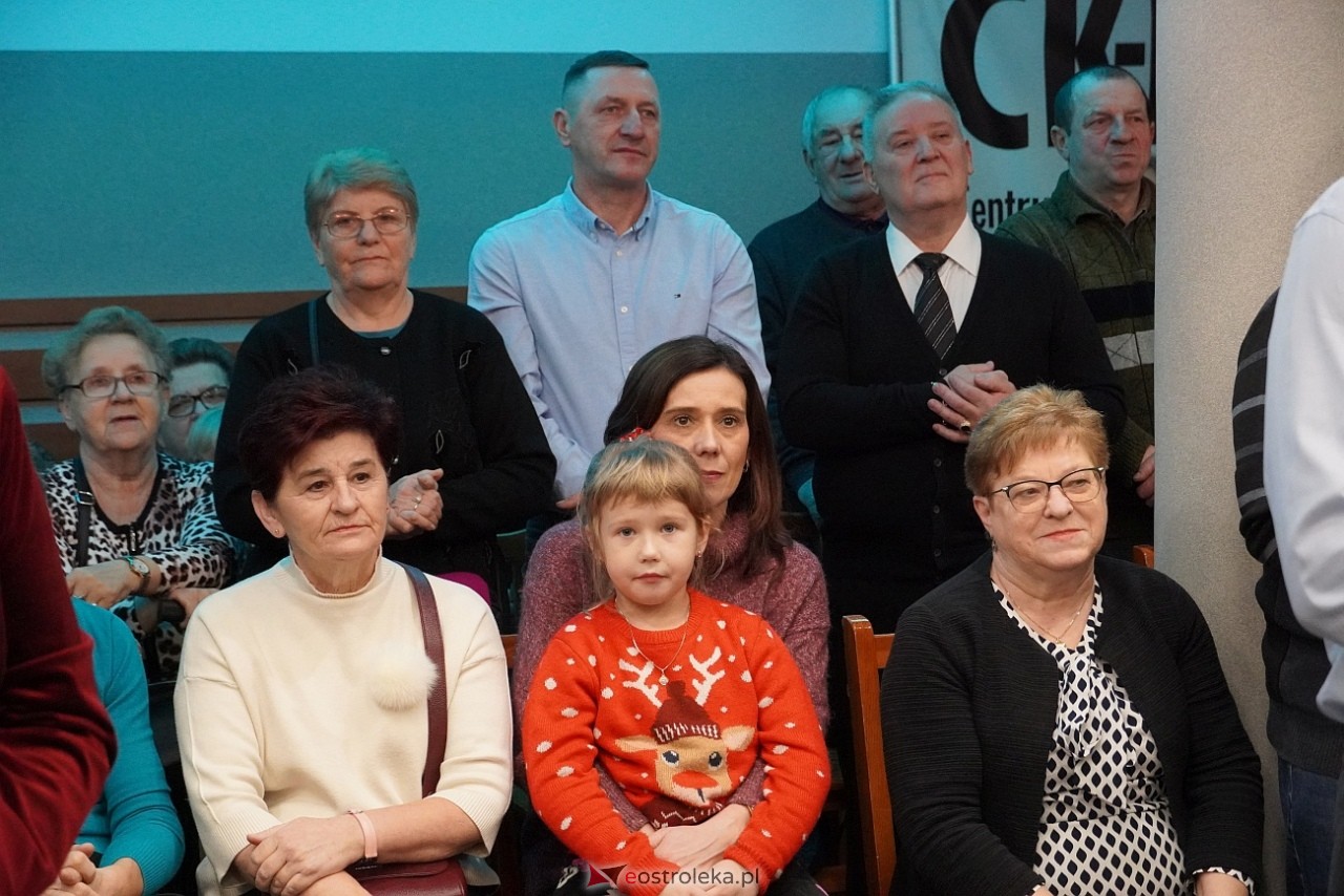 Spotkanie opłatkowe dla mieszkańców gminy Lelis [22.12.2024] - zdjęcie #53 - eOstroleka.pl