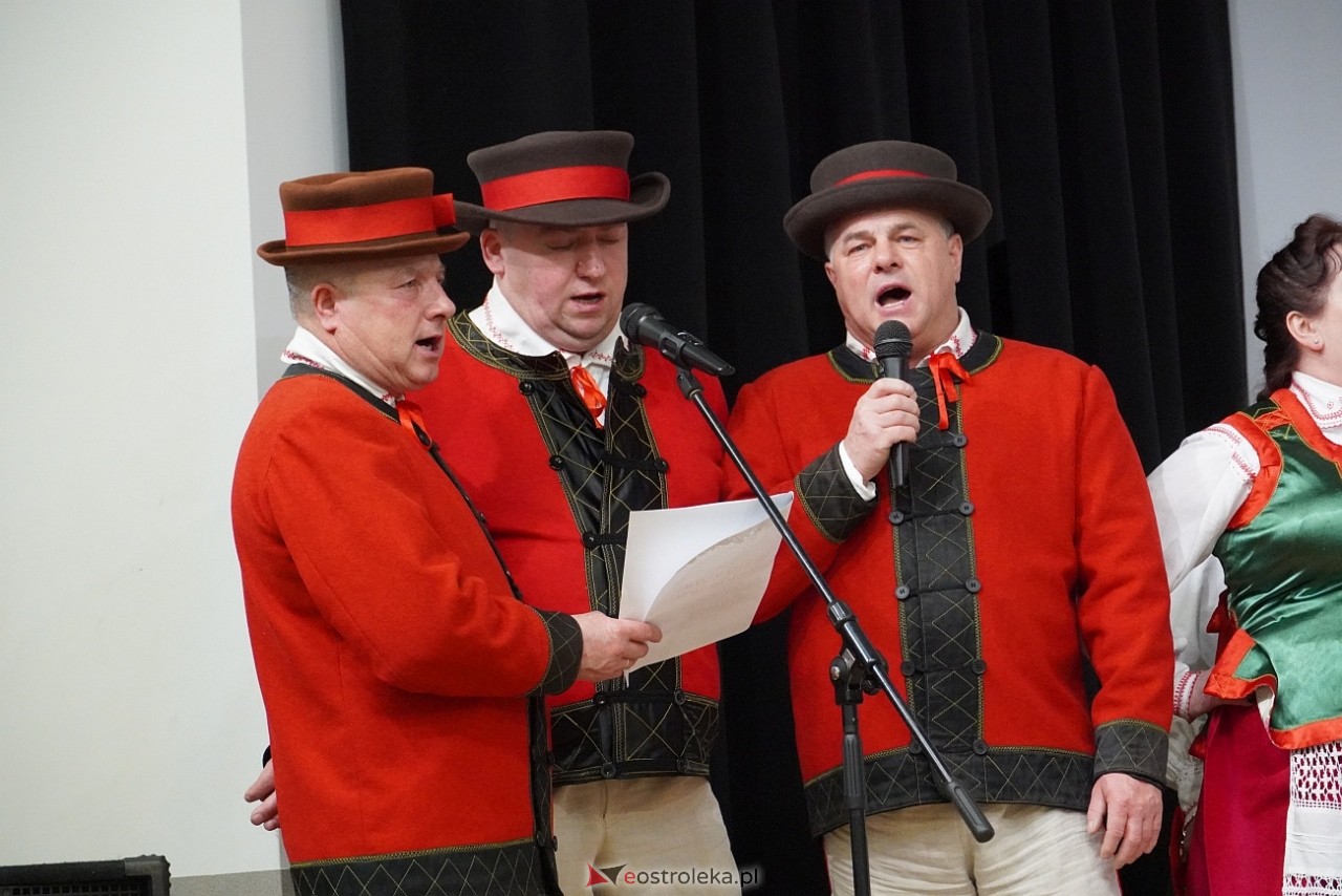 Spotkanie opłatkowe dla mieszkańców gminy Lelis [22.12.2024] - zdjęcie #43 - eOstroleka.pl