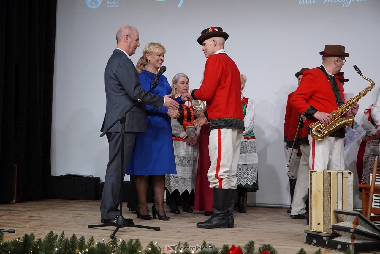 Spotkanie opłatkowe dla mieszkańców gminy Lelis [22.12.2024] - zdjęcie #28 - eOstroleka.pl