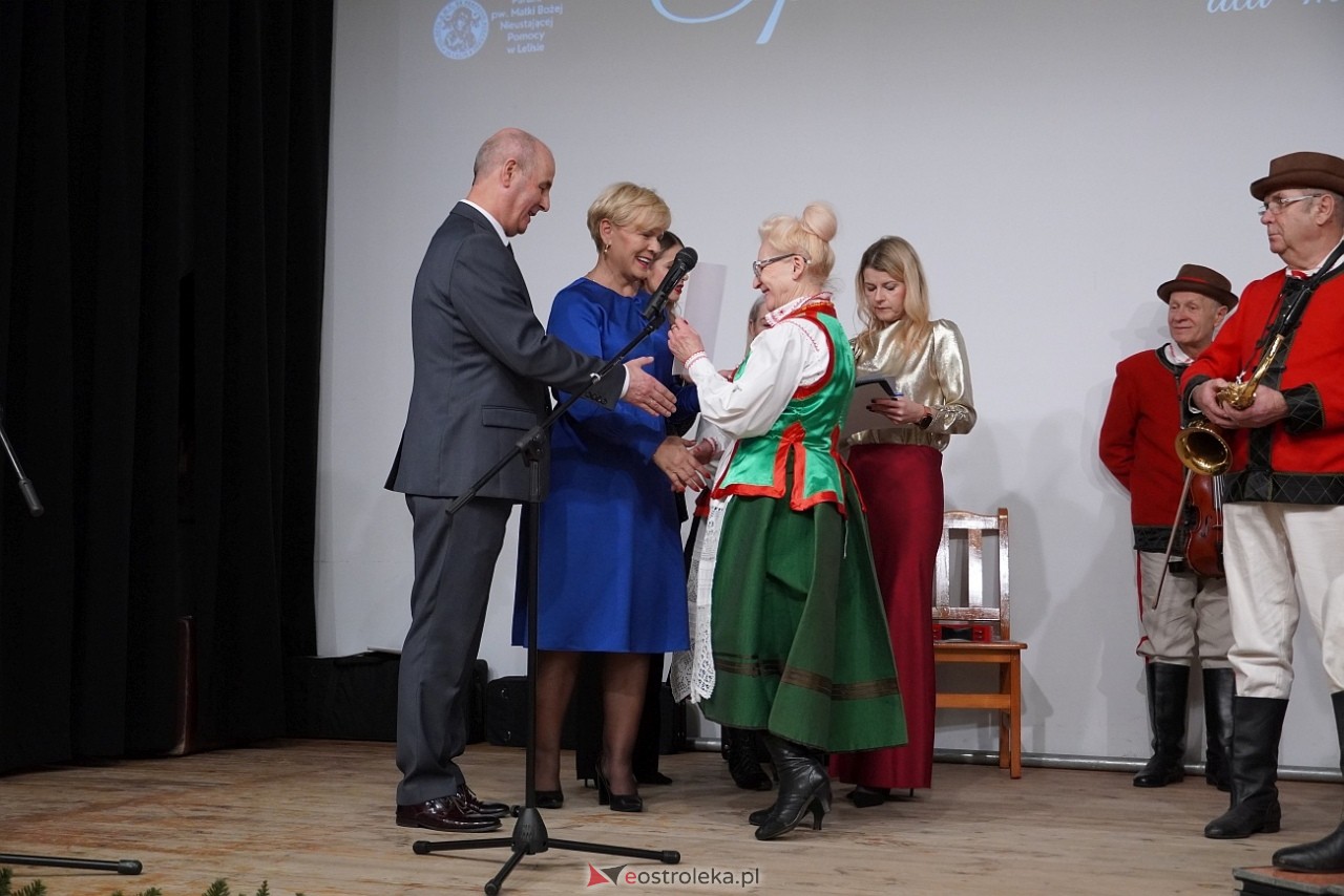 Spotkanie opłatkowe dla mieszkańców gminy Lelis [22.12.2024] - zdjęcie #18 - eOstroleka.pl