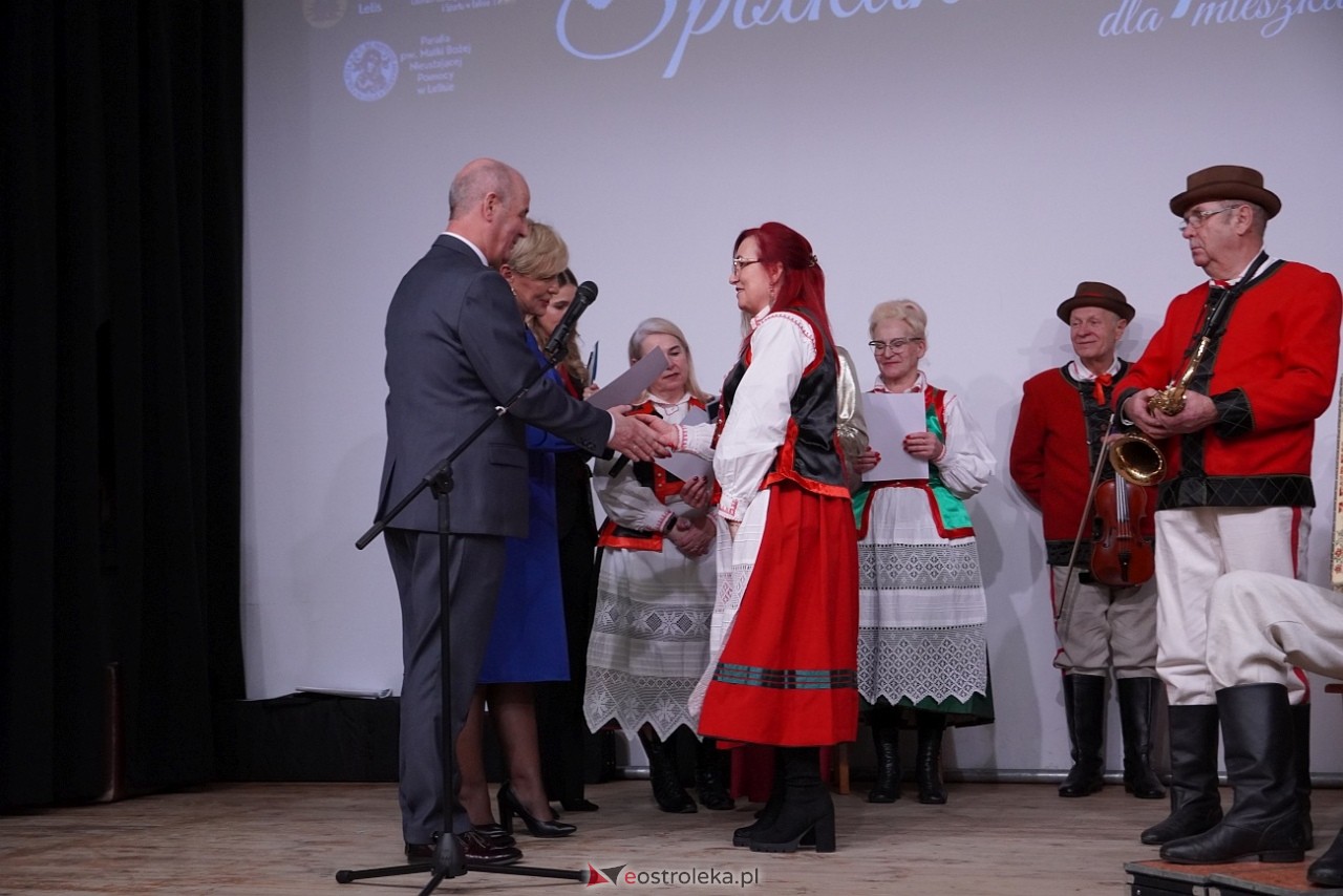 Spotkanie opłatkowe dla mieszkańców gminy Lelis [22.12.2024] - zdjęcie #17 - eOstroleka.pl