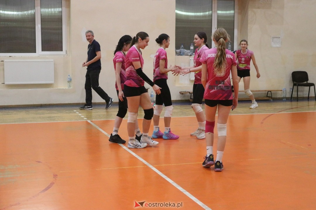 Nike Ostrołęka - Sparta Grodzisk Maz. [22.12.2024] - zdjęcie #16 - eOstroleka.pl