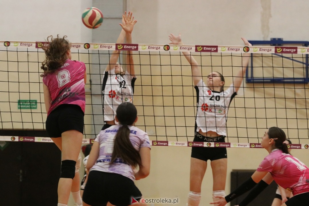 Nike Ostrołęka - Sparta Grodzisk Maz. [22.12.2024] - zdjęcie #12 - eOstroleka.pl