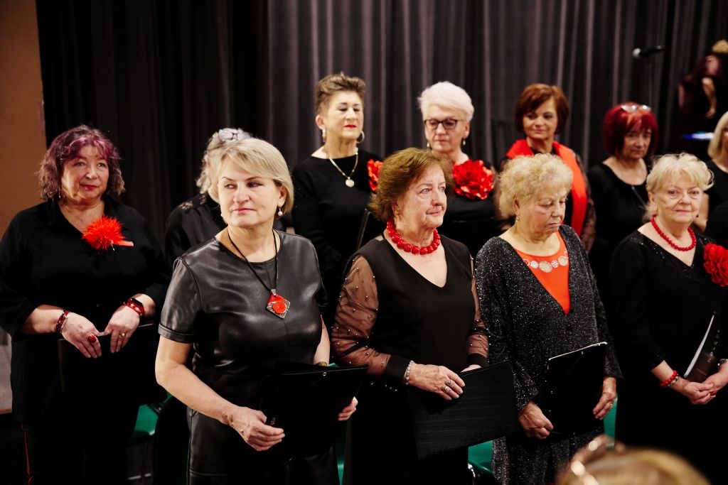 Wigilijen spotkanie słuchaczy OUTW [23.12.2024] - zdjęcie #21 - eOstroleka.pl