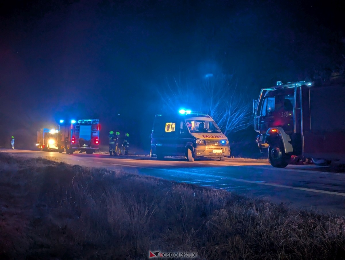 Wypadek w Czarnotrzewiu [23.12.2024] - zdjęcie #7 - eOstroleka.pl