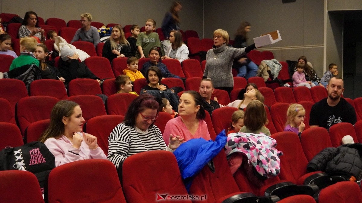 Mikołajkowe spotkanie w Kinie Jantar [28.12.2024] - zdjęcie #17 - eOstroleka.pl