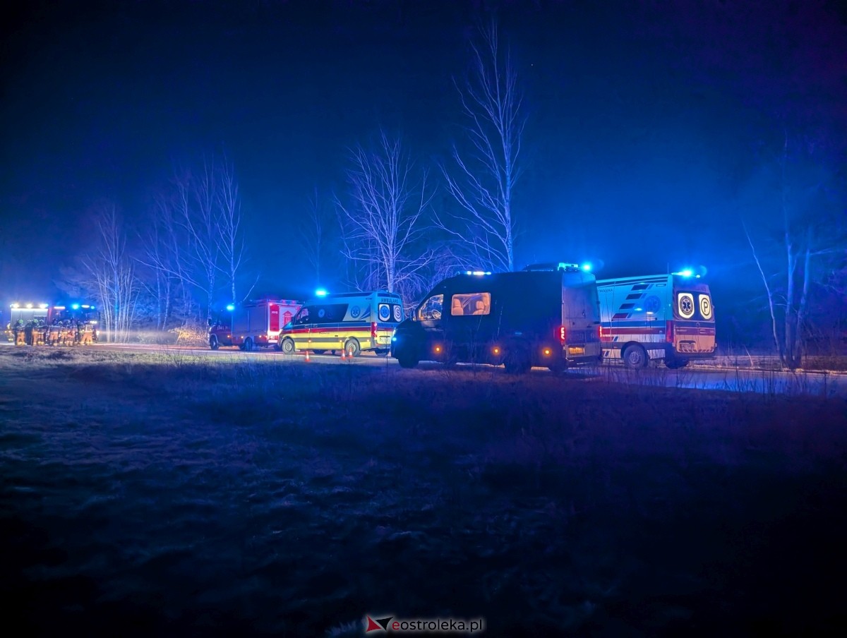 Wypadek w Łodziskach [29.12.2024] - zdjęcie #4 - eOstroleka.pl