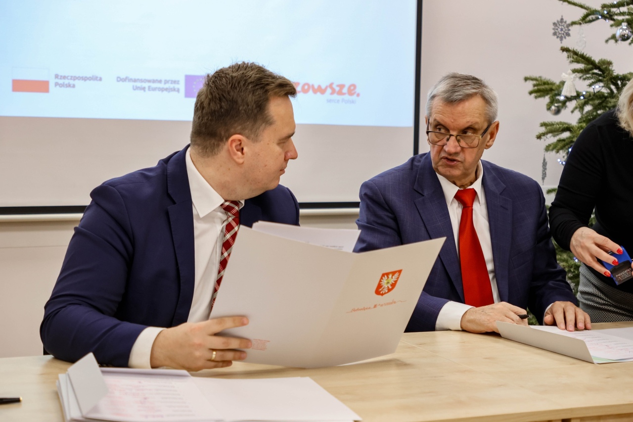 Podpisanie porozumienia w sprawie utworzenia Partnerstwa o nazwie Ostrołęcki Obszar Strategicznej Interwencji [30.12.2024] - zdjęcie #22 - eOstroleka.pl