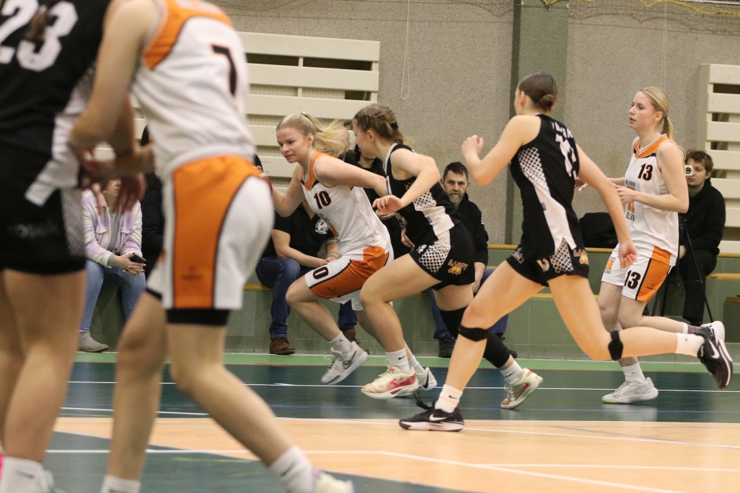 Turniej koszykówki o Puchar Prezydenta Ostrołęki [28.12.2024] - zdjęcie #23 - eOstroleka.pl