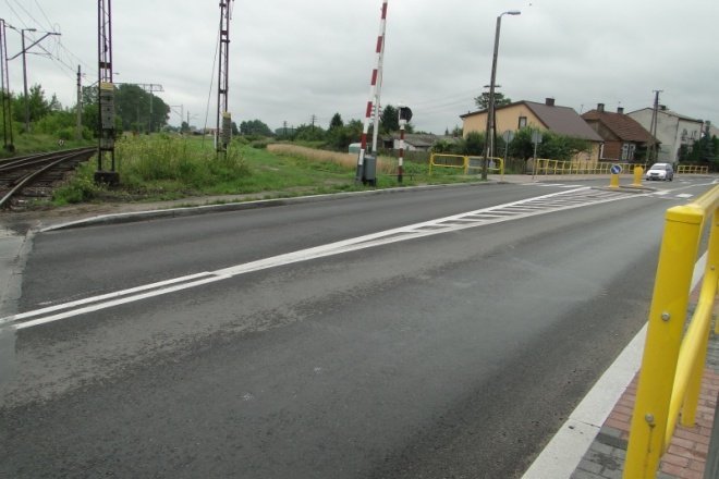 Ulica Słowackiego oficjalnie odebrana (ZDJĘCIA) - zdjęcie #23 - eOstroleka.pl