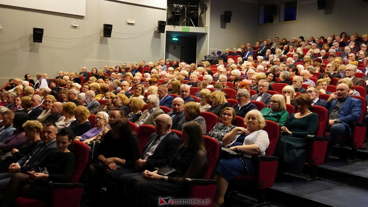 Sylwester 2024/25 w OCK [31.12.2024] - zdjęcie #33 - eOstroleka.pl