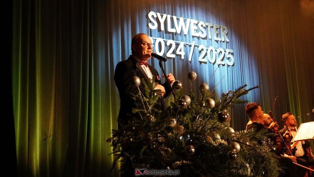 Sylwester 2024/25 w OCK [31.12.2024] - zdjęcie #30 - eOstroleka.pl