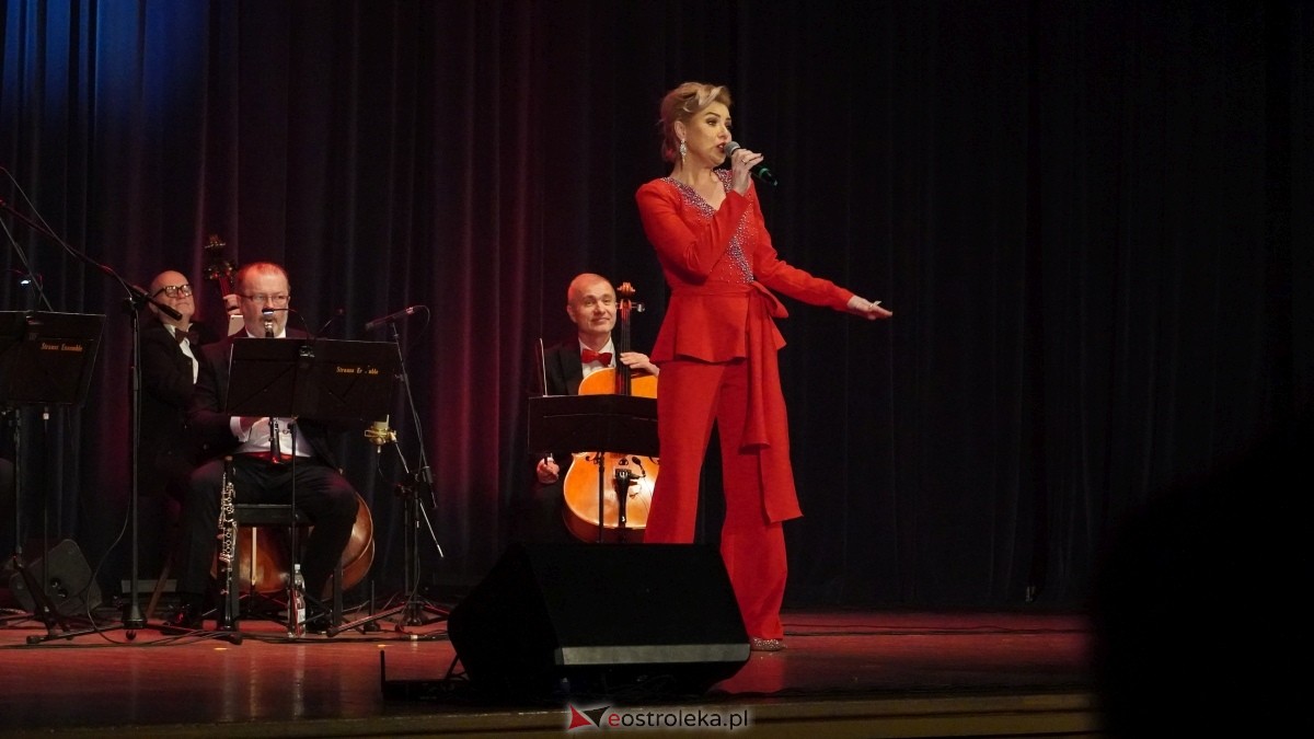 Sylwester 2024/25 w OCK [31.12.2024] - zdjęcie #11 - eOstroleka.pl