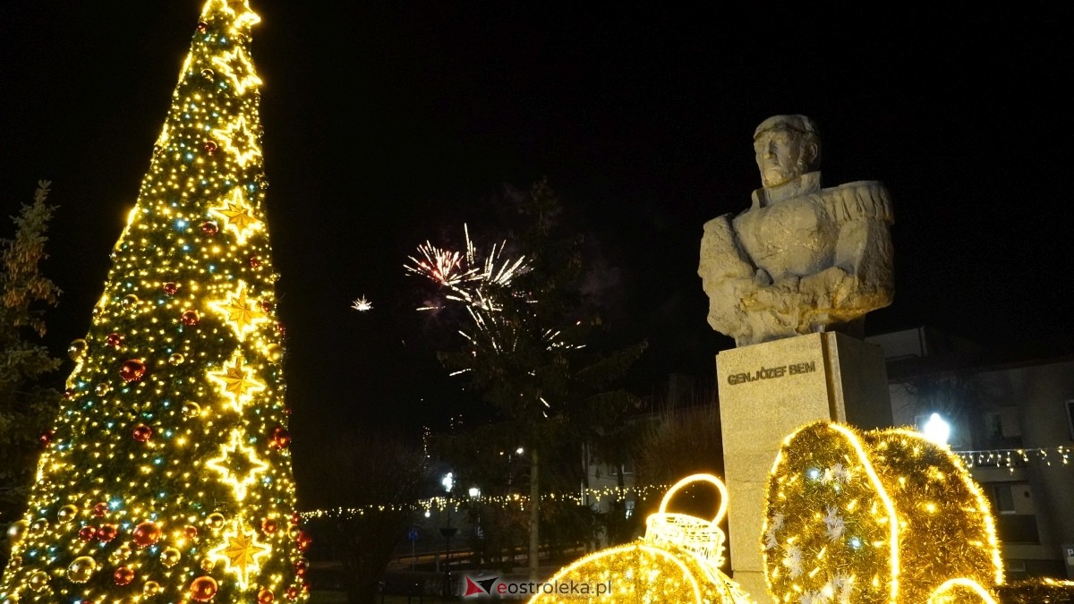 Sylwester 2024/25 w Ostrołęce [31.12.2024] - zdjęcie #91 - eOstroleka.pl