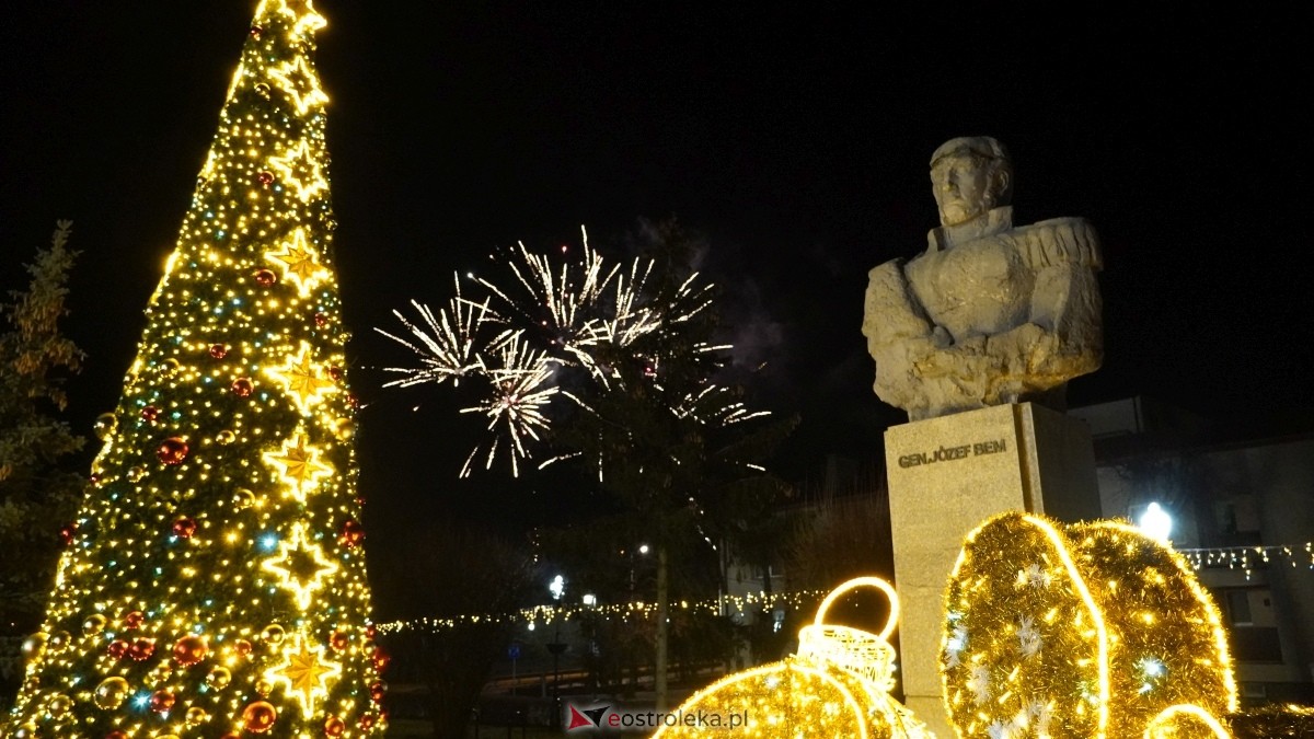 Sylwester 2024/25 w Ostrołęce [31.12.2024] - zdjęcie #90 - eOstroleka.pl