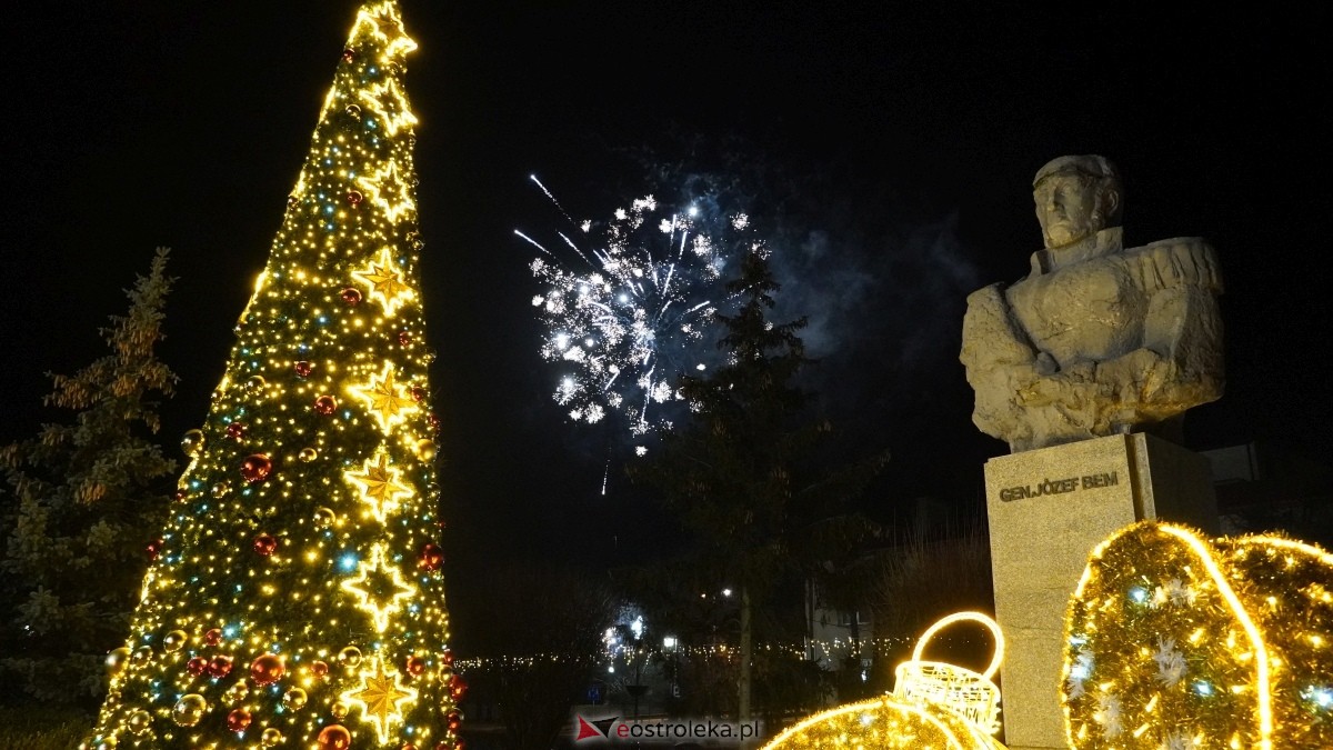 Sylwester 2024/25 w Ostrołęce [31.12.2024] - zdjęcie #78 - eOstroleka.pl