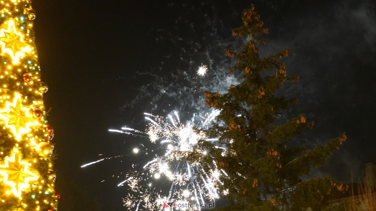 Sylwester 2024/25 w Ostrołęce [31.12.2024] - zdjęcie #76 - eOstroleka.pl
