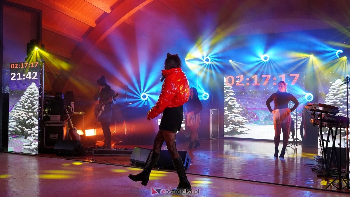 Sylwester w Troszynie [31.12.2024] - zdjęcie #145 - eOstroleka.pl