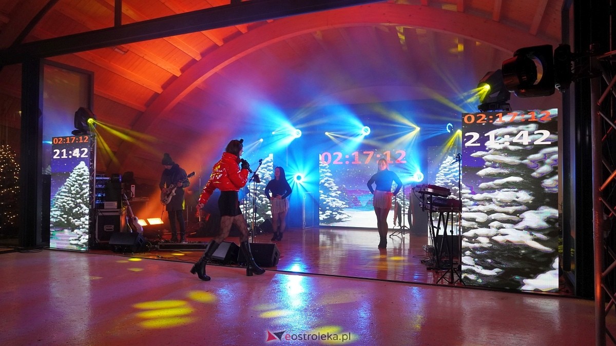 Sylwester w Troszynie [31.12.2024] - zdjęcie #143 - eOstroleka.pl