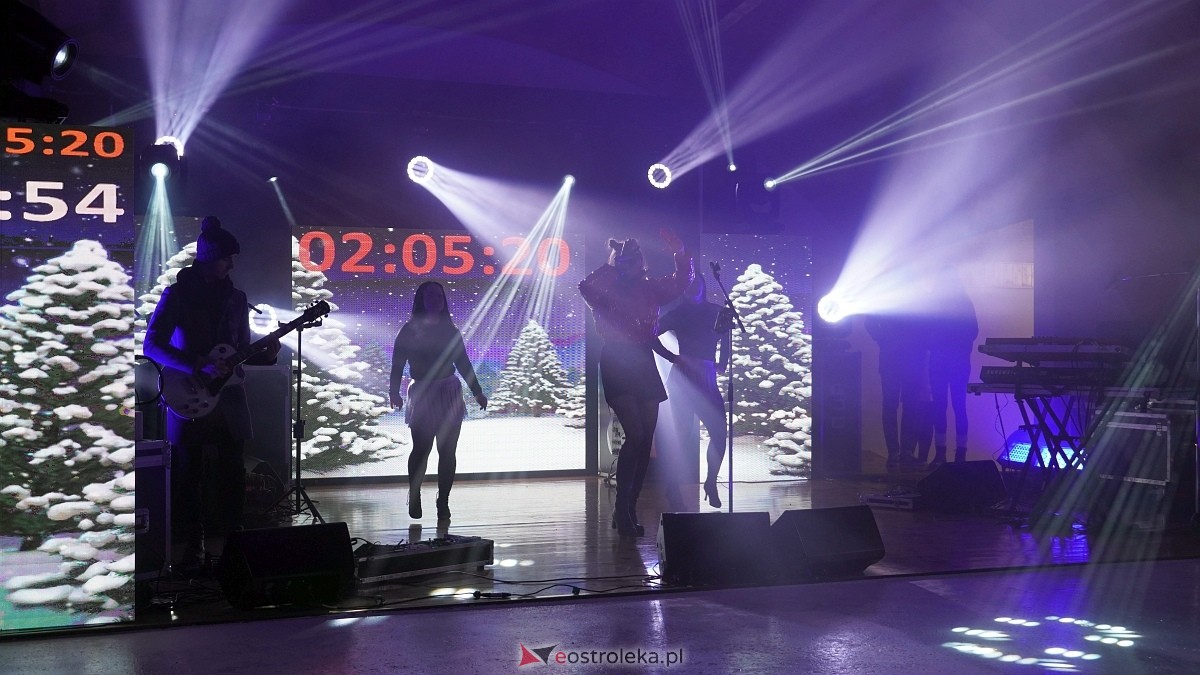 Sylwester w Troszynie [31.12.2024] - zdjęcie #107 - eOstroleka.pl