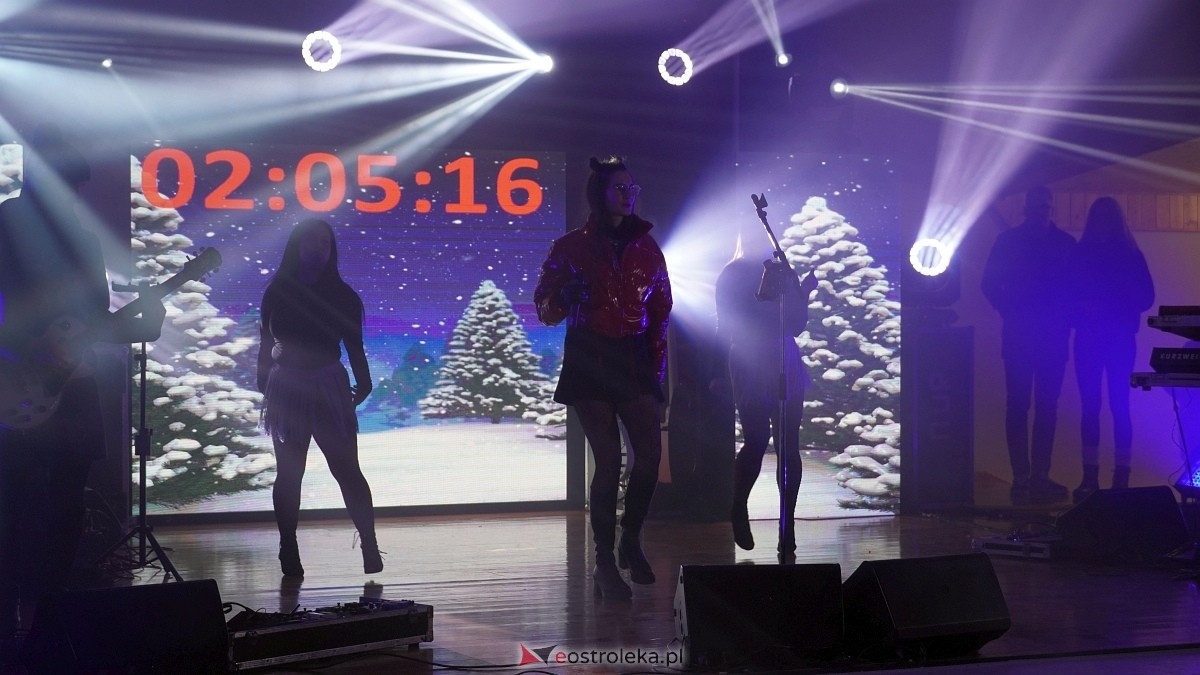 Sylwester w Troszynie [31.12.2024] - zdjęcie #103 - eOstroleka.pl