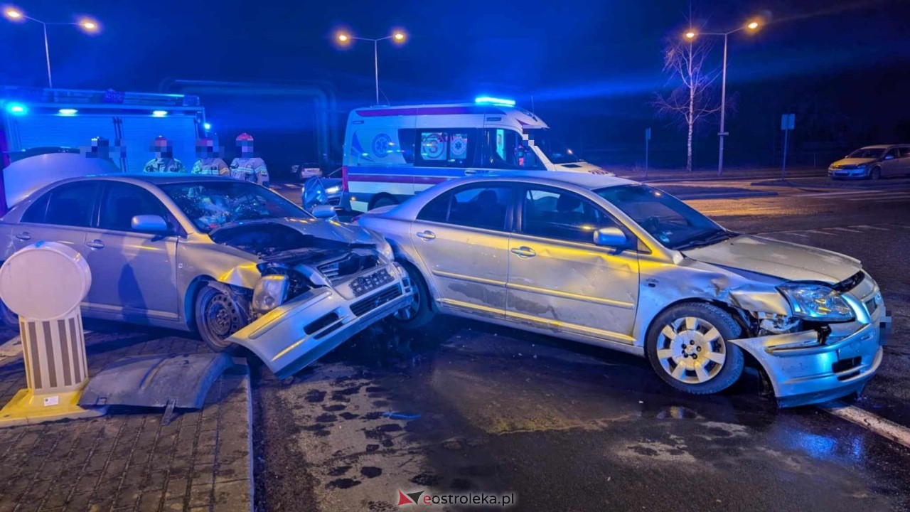 Wypadek w Ostrołęce [02.01.2025] - zdjęcie #15 - eOstroleka.pl