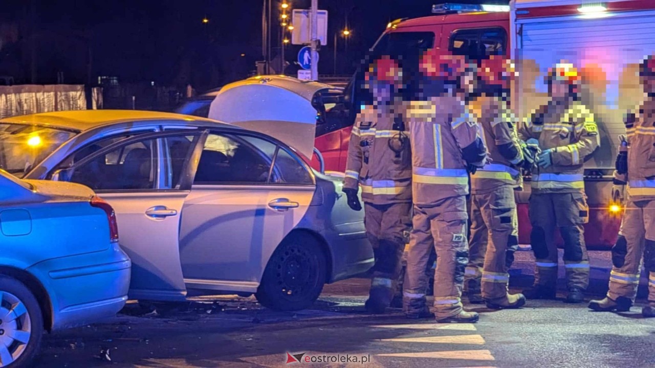 Wypadek w Ostrołęce [02.01.2025] - zdjęcie #14 - eOstroleka.pl