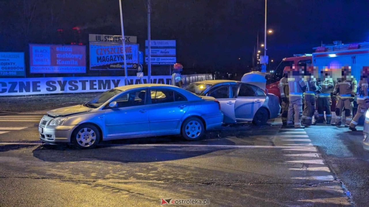 Wypadek w Ostrołęce [02.01.2025] - zdjęcie #12 - eOstroleka.pl