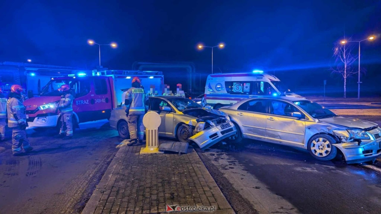 Wypadek w Ostrołęce [02.01.2025] - zdjęcie #8 - eOstroleka.pl