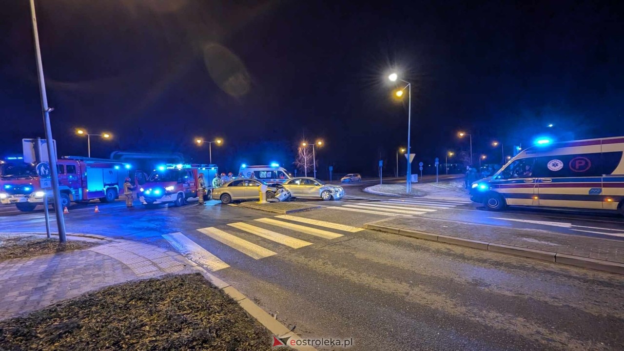 Wypadek w Ostrołęce [02.01.2025] - zdjęcie #5 - eOstroleka.pl