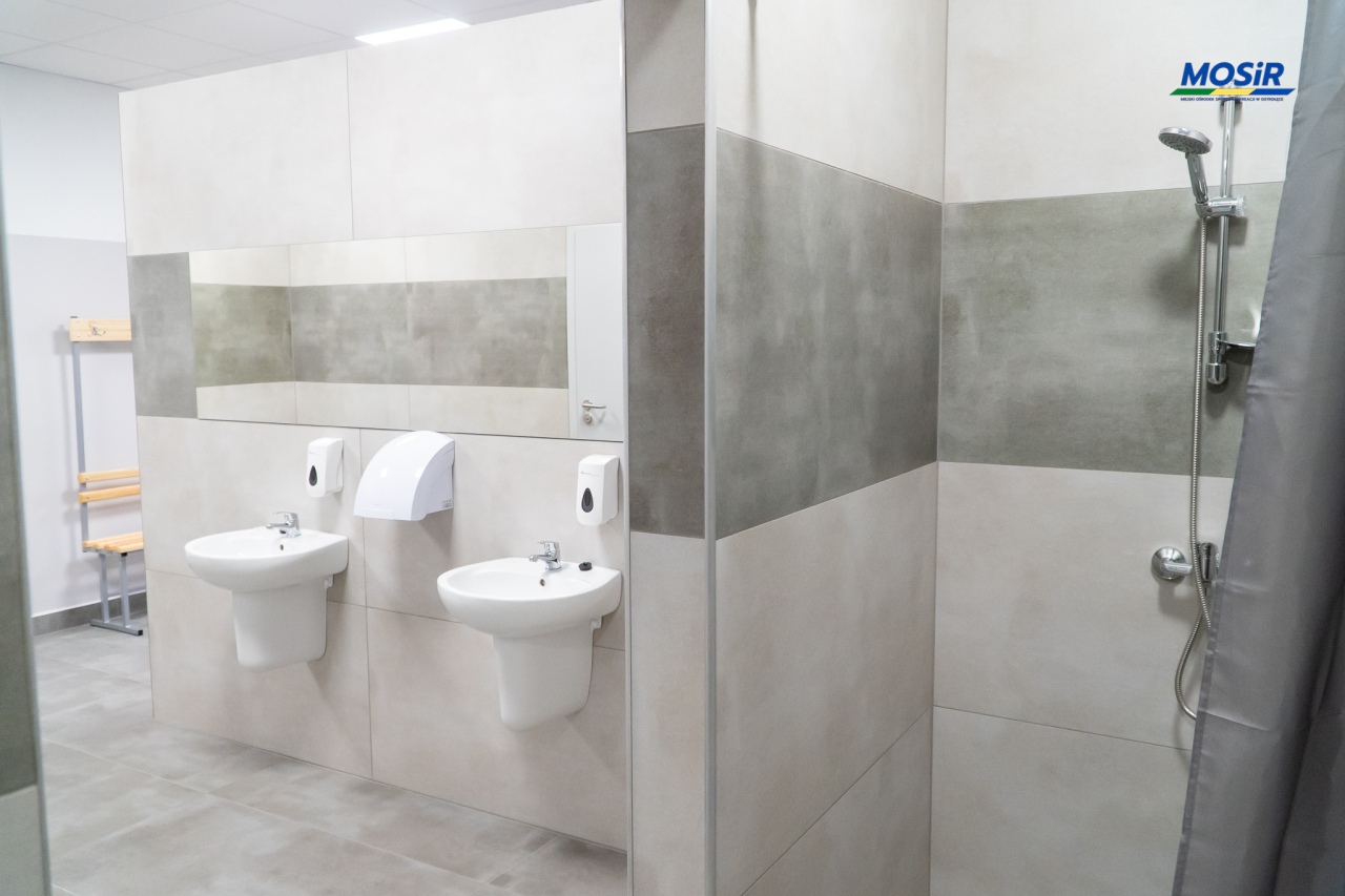 Szatnie przy ZSZ nr 1 po remoncie [02.01.2025] - zdjęcie #4 - eOstroleka.pl