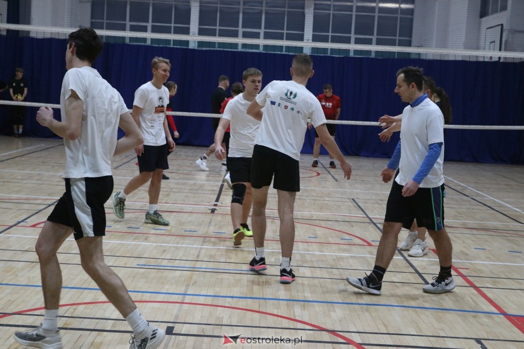 Charytatywny turniej siatkówki [03.01.2025] - zdjęcie #29 - eOstroleka.pl