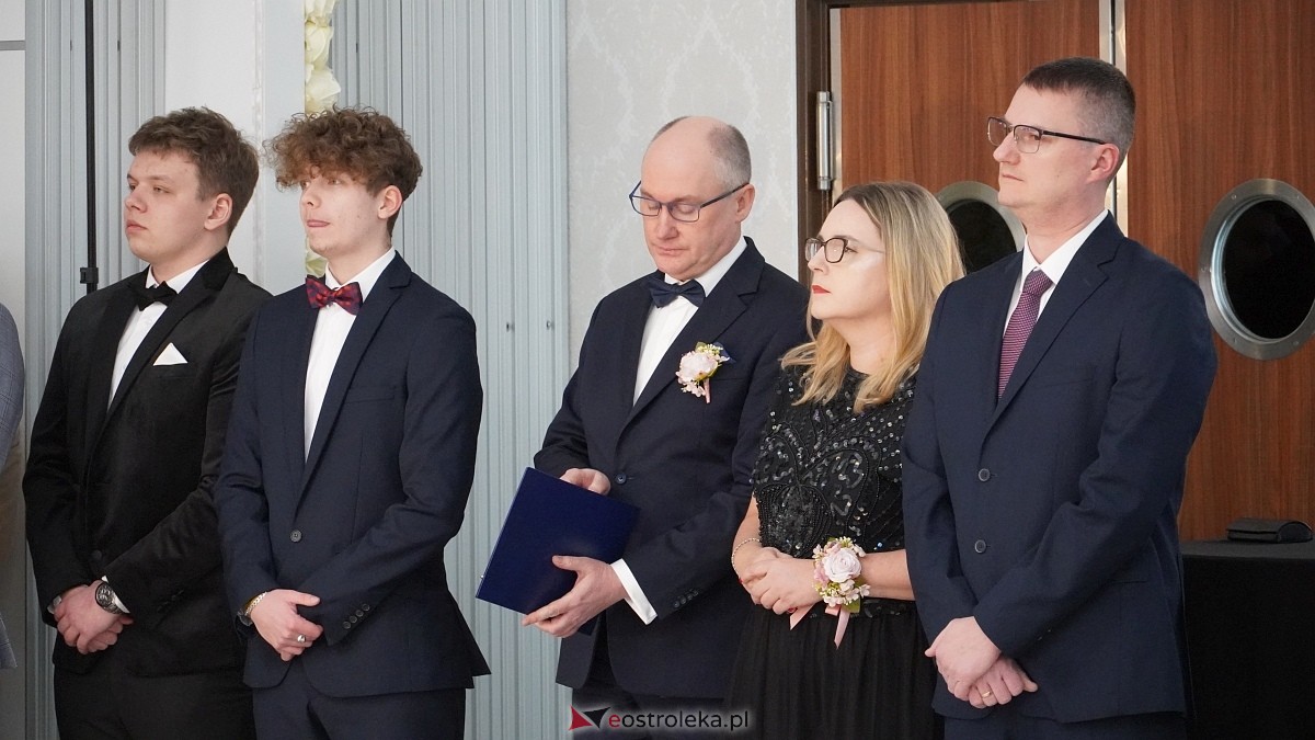 Studniówka ZSZ nr 1 [04.01.2025] - zdjęcie #114 - eOstroleka.pl