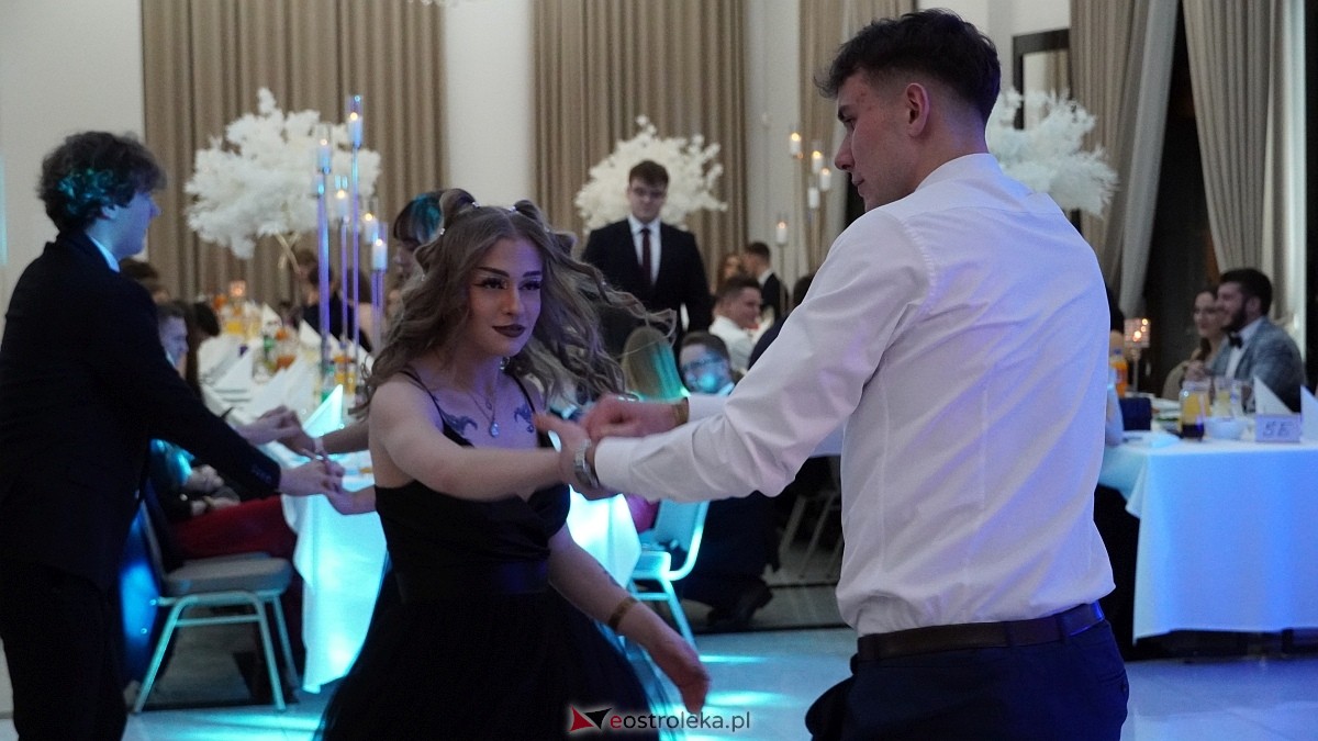 Studniówka ZSZ nr 1 [04.01.2025] - zdjęcie #51 - eOstroleka.pl