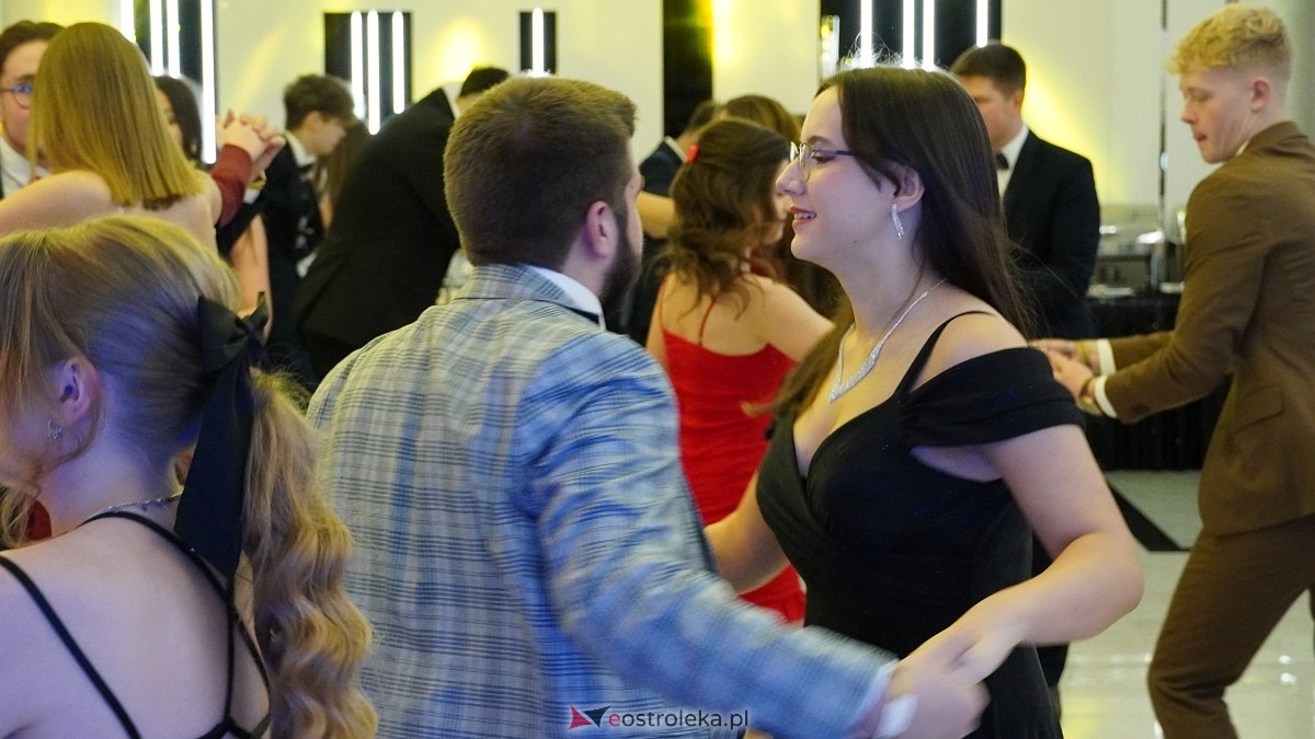 Studniówka ZSZ nr 1 [04.01.2025] - zdjęcie #32 - eOstroleka.pl