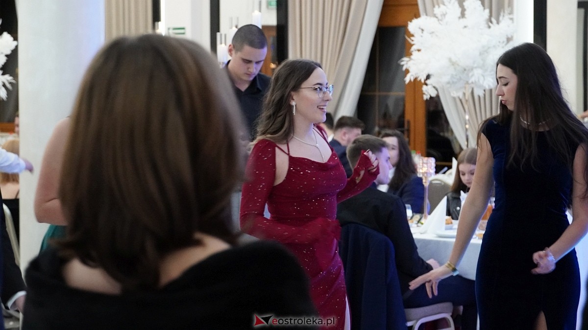 Studniówka ZSZ nr 1 [04.01.2025] - zdjęcie #30 - eOstroleka.pl