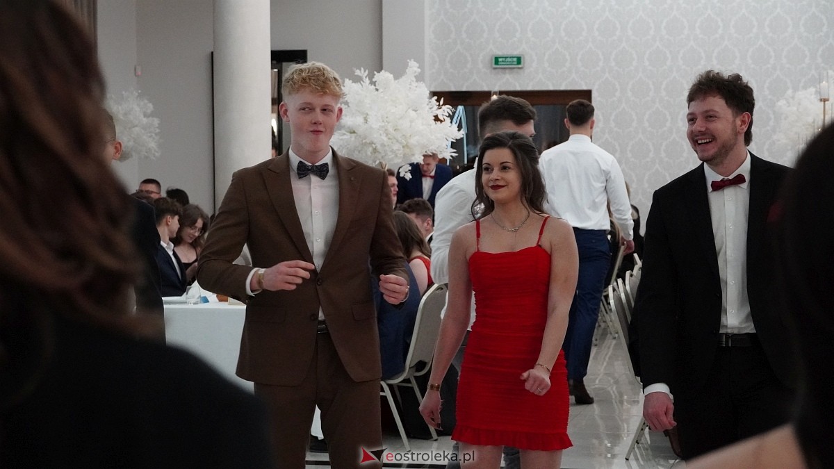 Studniówka ZSZ nr 1 [04.01.2025] - zdjęcie #25 - eOstroleka.pl