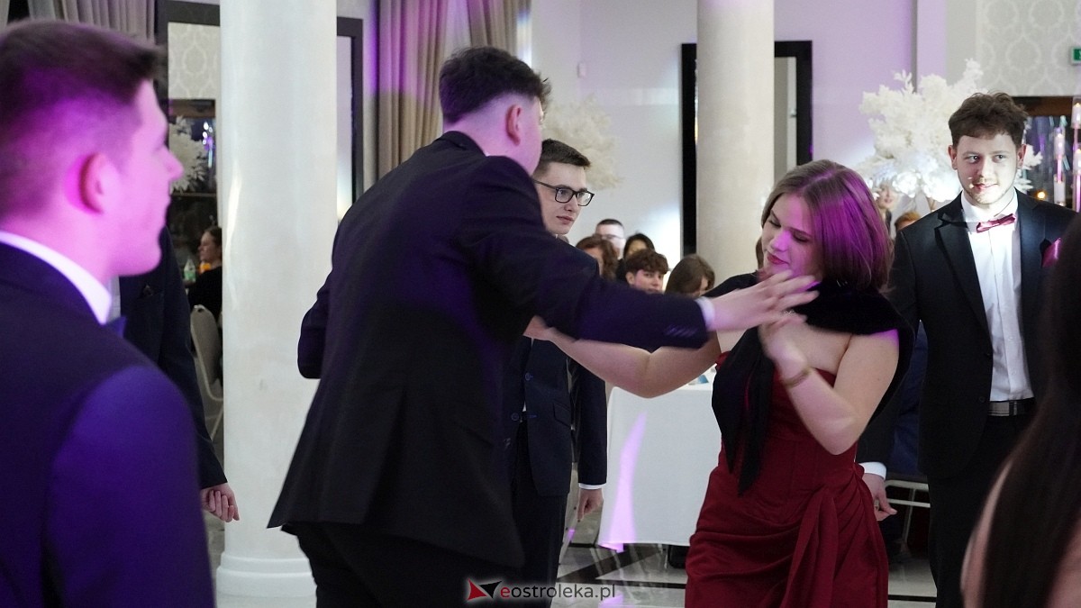 Studniówka ZSZ nr 1 [04.01.2025] - zdjęcie #18 - eOstroleka.pl