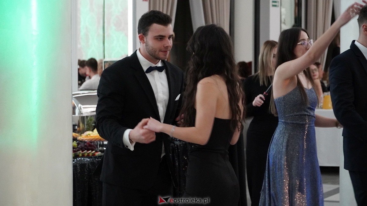 Studniówka ZSZ nr 1 [04.01.2025] - zdjęcie #15 - eOstroleka.pl