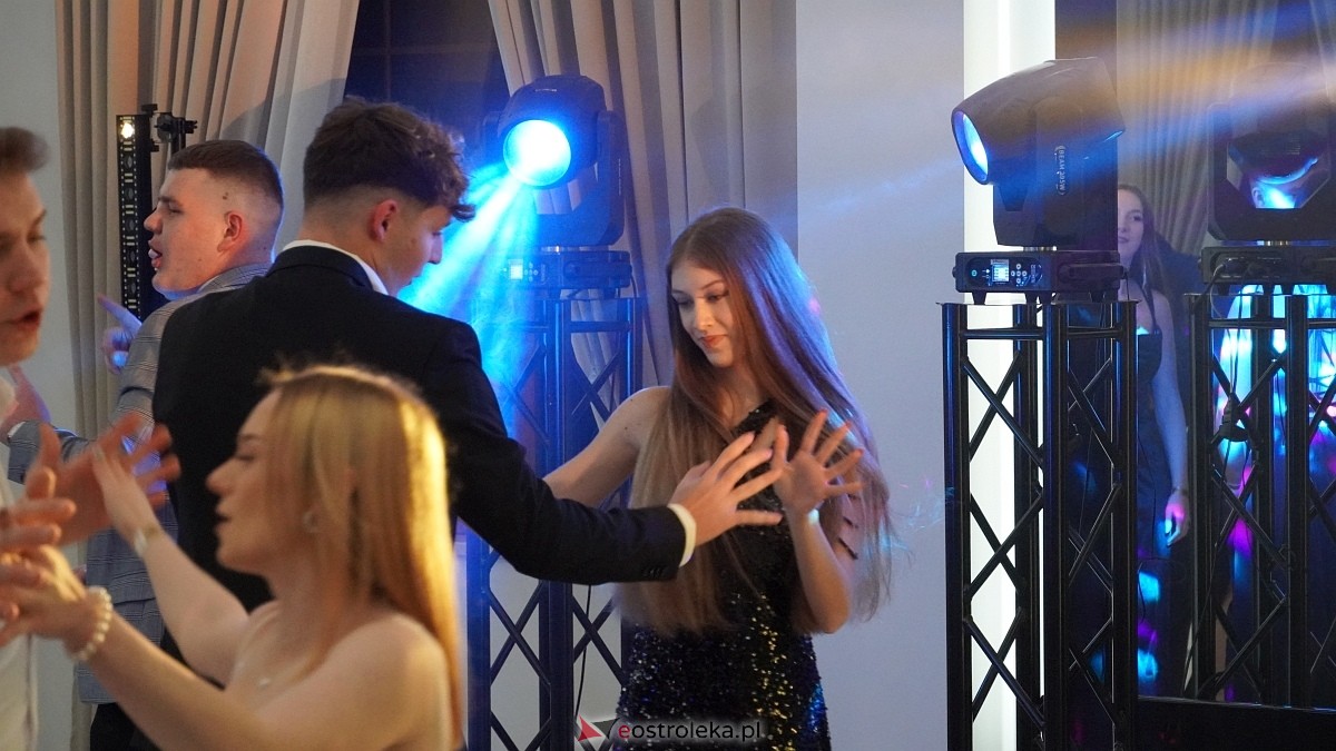 Studniówka ZSZ nr 1 [04.01.2025] - zdjęcie #4 - eOstroleka.pl