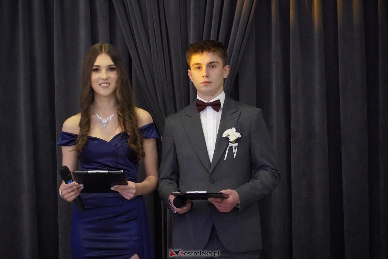 Studniówka III LO w Ostrołęce [4.01.2025] - zdjęcie #343 - eOstroleka.pl