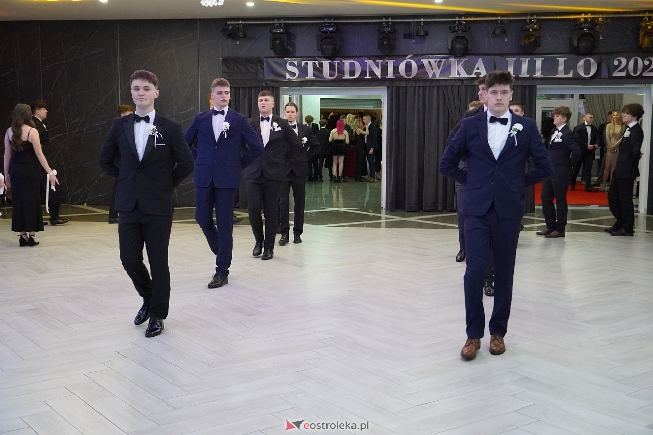 Studniówka III LO w Ostrołęce [4.01.2025] - zdjęcie #288 - eOstroleka.pl