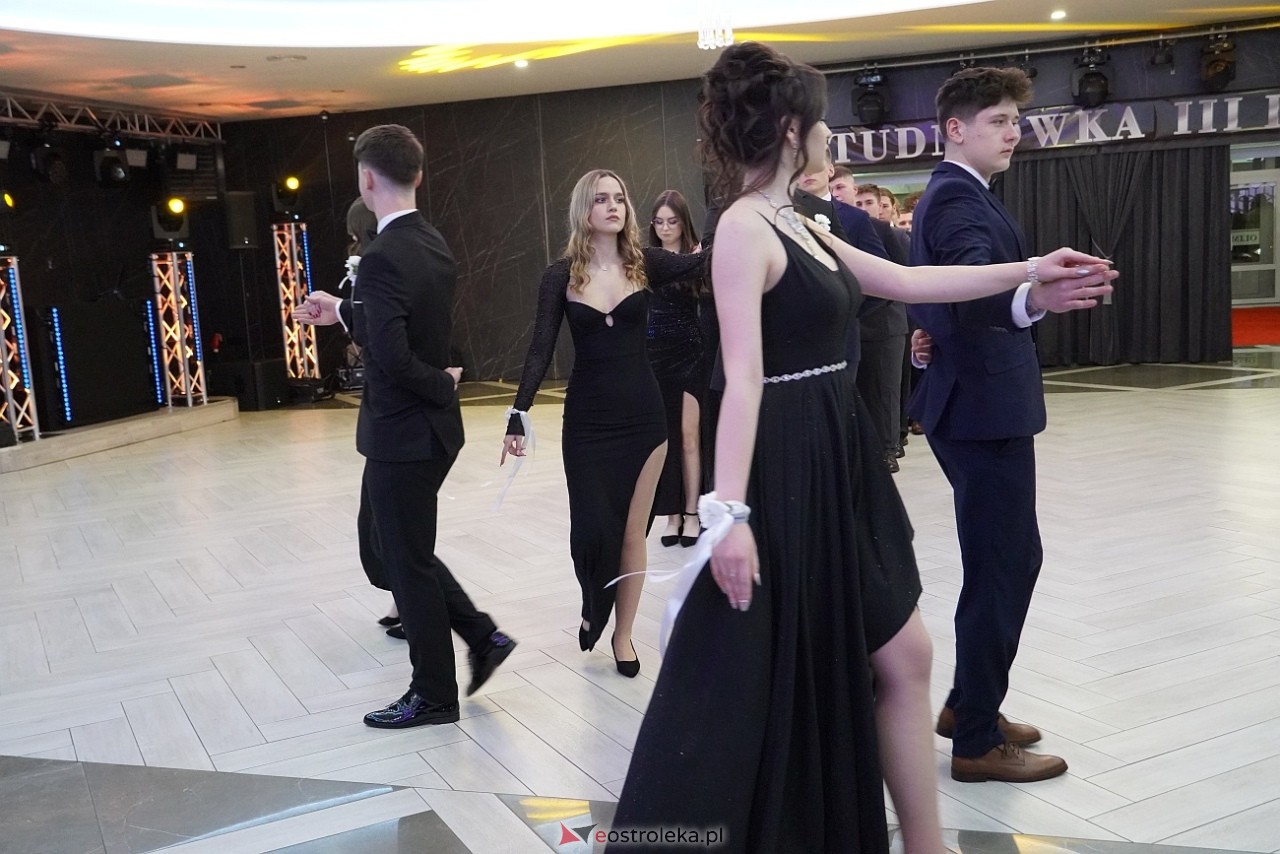 Studniówka III LO w Ostrołęce [4.01.2025] - zdjęcie #277 - eOstroleka.pl